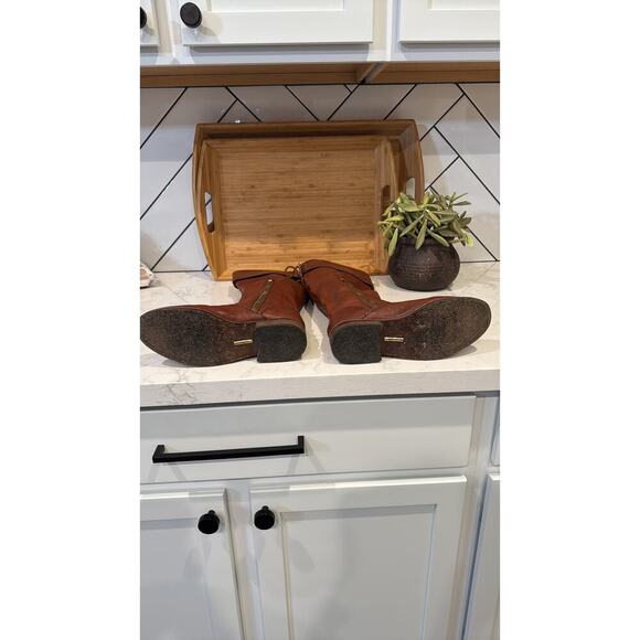 Vince Camuto Fays riding boot cognac brown leather over knee or below sz 7 - Picture 8 of 8